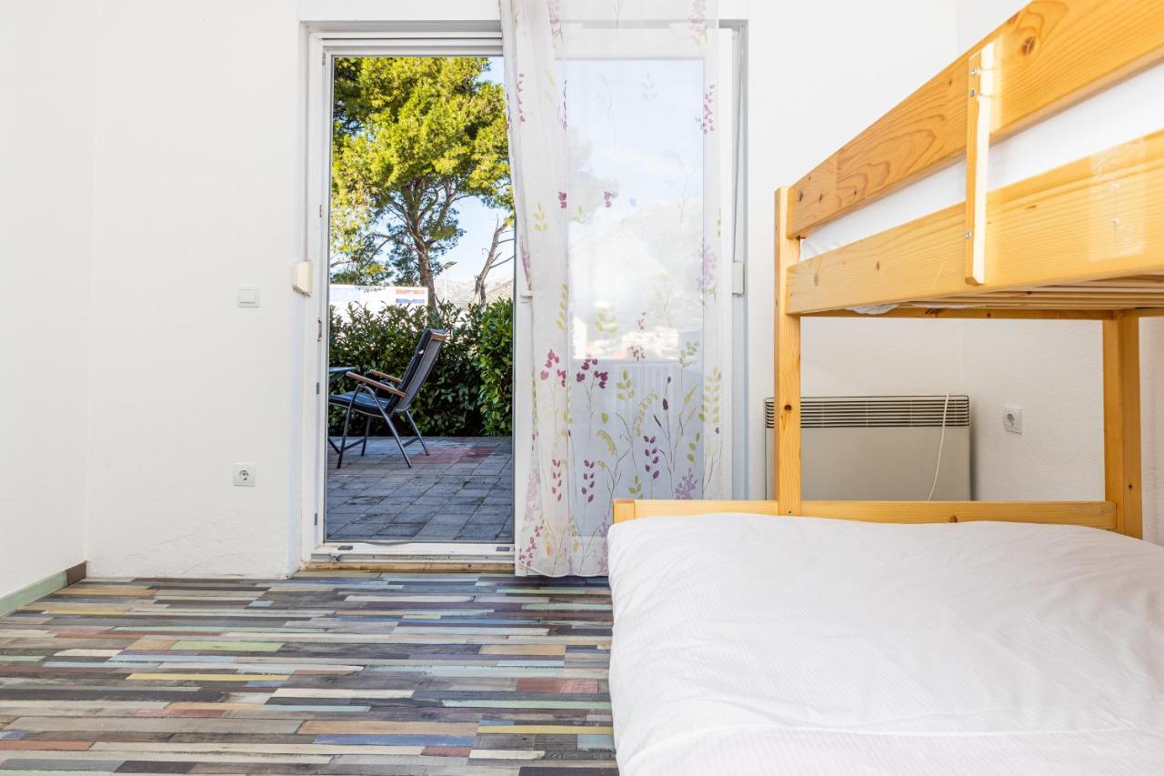 קאבטאט Spacious 2-Bedroom Apartment With Terrace And Parking מראה חיצוני תמונה